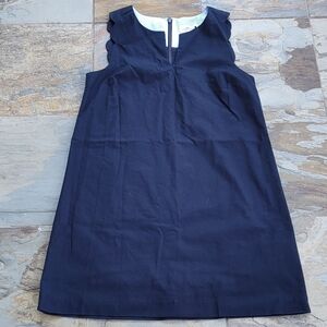 Vineyard Vines | Size: 8